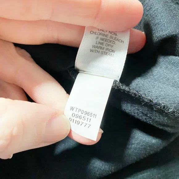 J Jill Paisley Overlay Layered Tunic Tank Top Medium Black Split Back Sleeveless - Picture 10 of 11